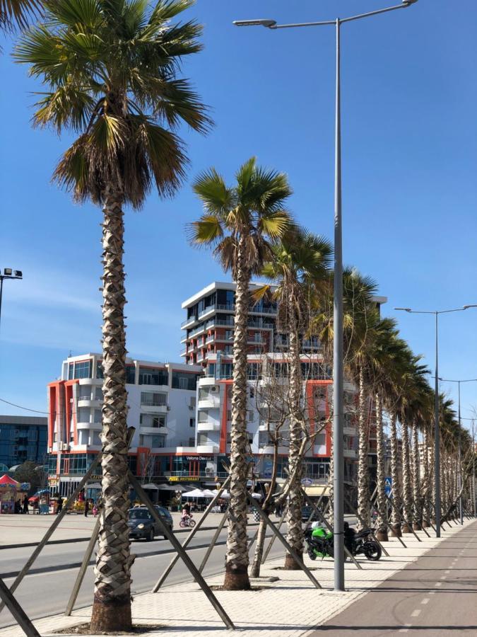 Rooftop Apartments Lungomare Вльора Екстер'єр фото