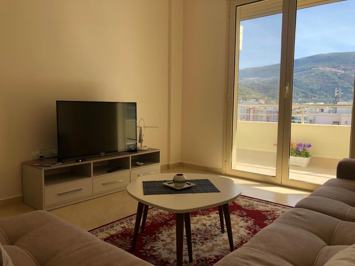 Rooftop Apartments Lungomare Вльора Екстер'єр фото