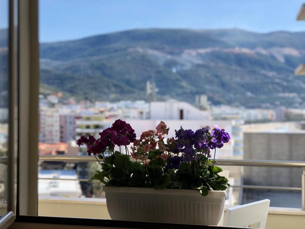 Rooftop Apartments Lungomare Вльора Екстер'єр фото